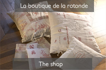 Dentelles, Broderies, Nappes, Draps, Coussins